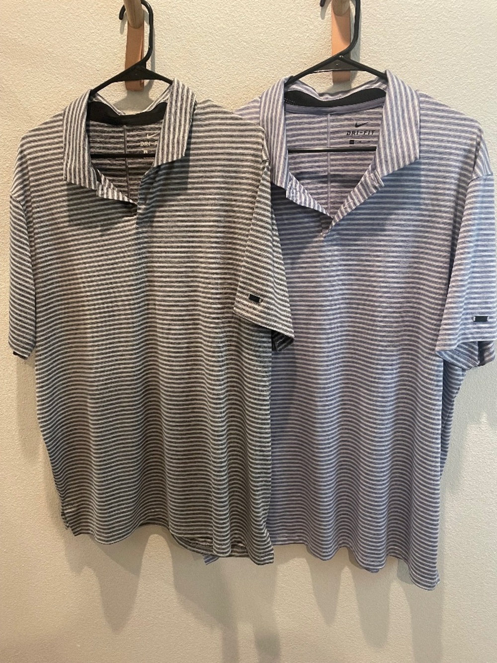 Nike TW golf polos (2) Men’s XL